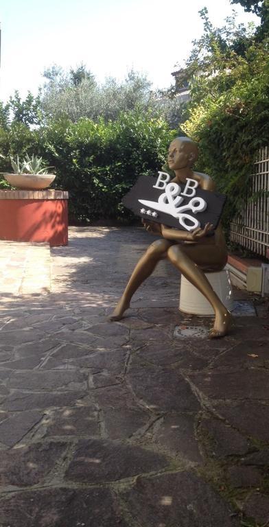 B&B Le 3 Stelle Vasto Bagian luar foto